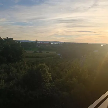 Bellevue Fn, Mit See- Und Bergsicht Friedrichshafen